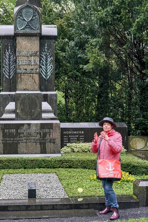 Melaten Cemetery: Guided Tour With All Senses - Emotional Narratives at Gravesites