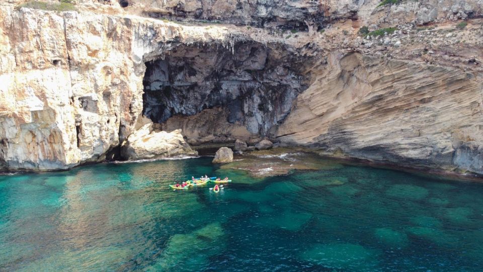 Menorca: Kayak Cave Route + Photo Session. - Accessibility and Restrictions