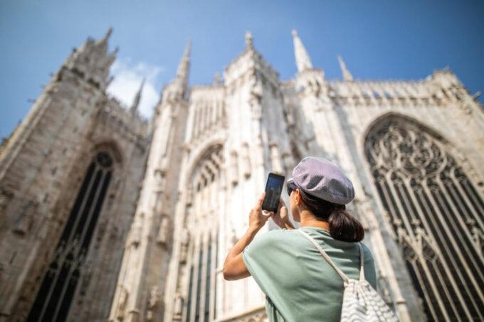 Milan: Highlights Private Tour, Duomo, Castle & Gelato - Galleria Vittorio Emanuele