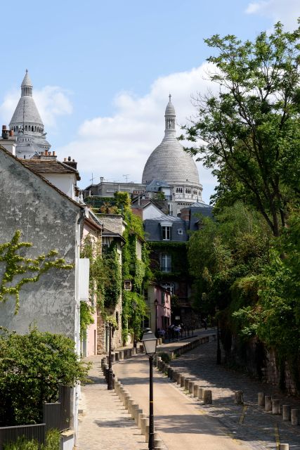 Montmartre'S Heritage With Specialties Tasting - Specialty Tastings Included