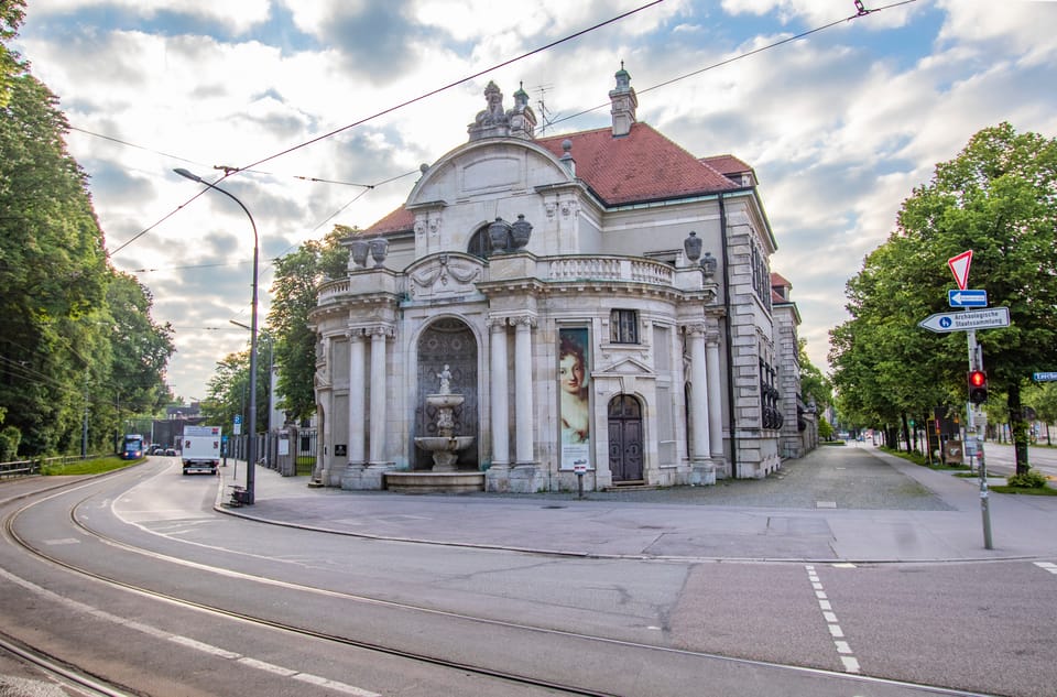 Munich: Art and Culture Walking Tour With a Local Guide - Preparation Tips