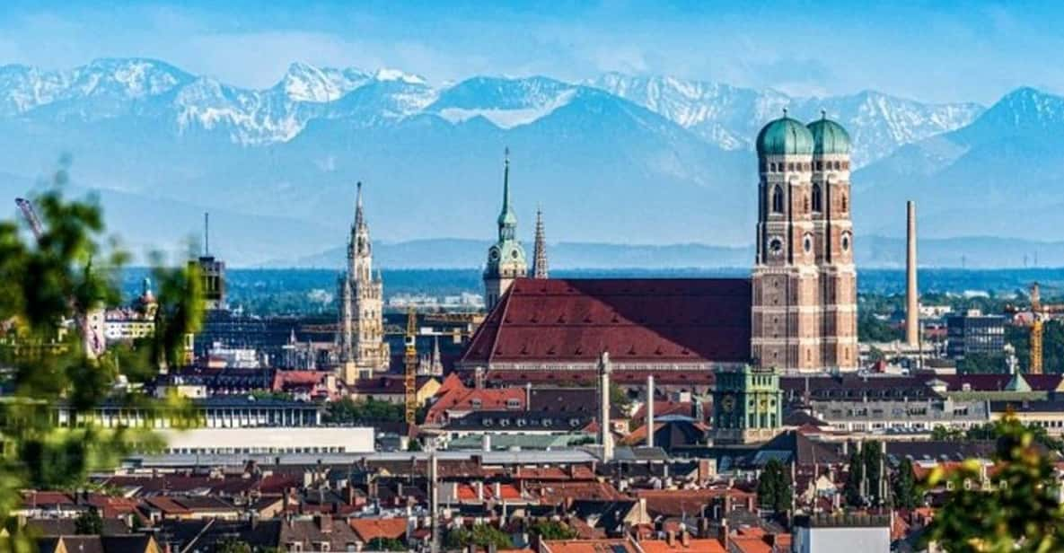 Munich: Must-See Attractions Walking Tour - Walking the Old Town