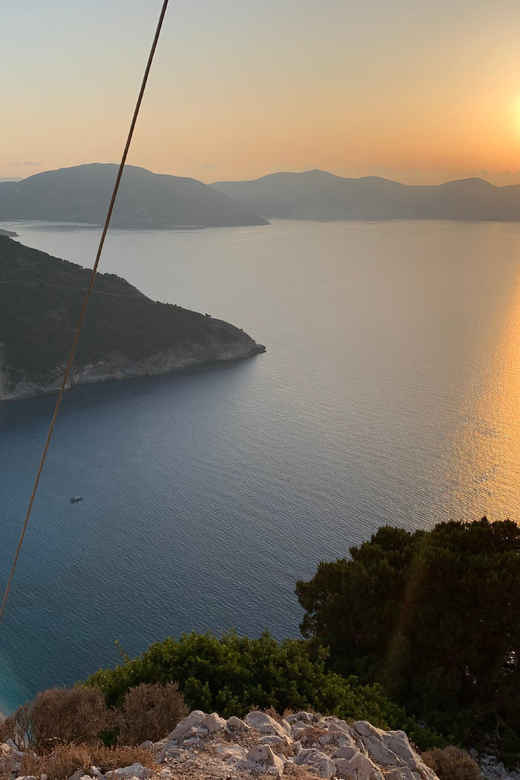 Myrtos Beach and Melisani Cave Private Tour - Transportation and Pickup