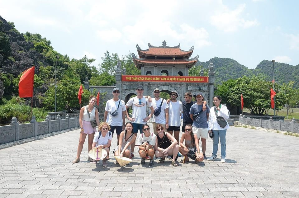 Ninh Binh: Hoa Lu- Trang An- Mua Cave- Bich Dong Pagoda Tour - Trang An