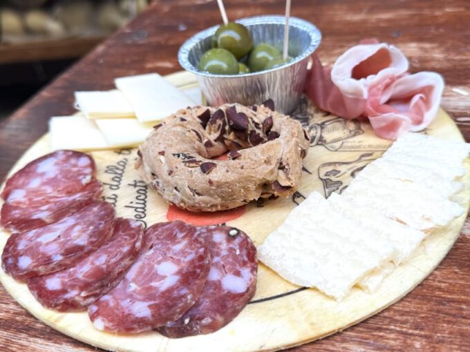 No Diet Club - Unique Food Tour in Napoli With Many Tastings - Opportunity for Connections