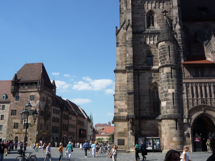 Nuremberg 2-Hour Old Town Walking Tour in English - Meeting Point and Duration