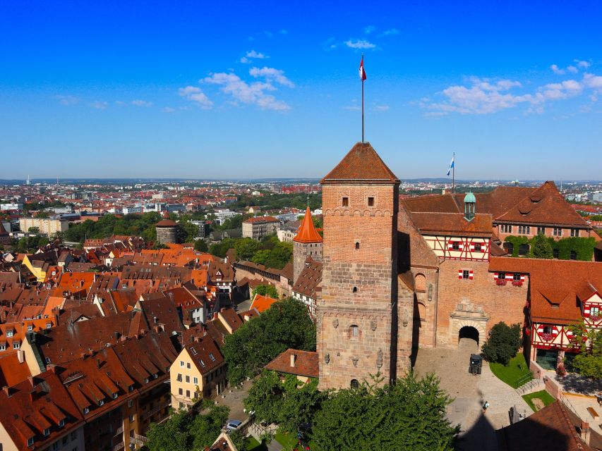 Nuremberg: Private Guided Tour of the Old Town in German - Architectural Gems of Old Town