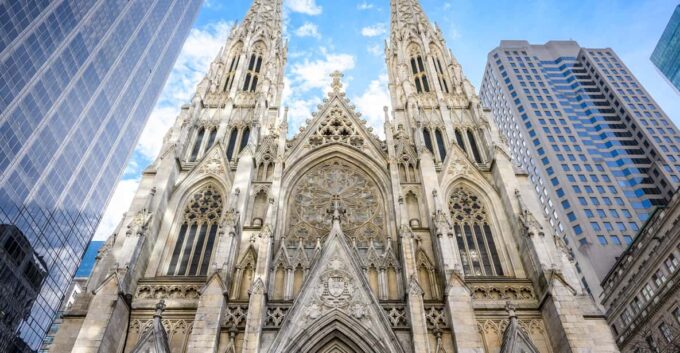 NYC: St. Patricks Cathedral Tour - Cathedral History and Architecture