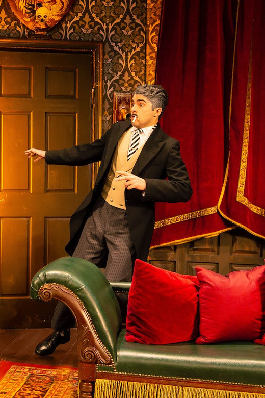 NYC: The Play That Goes Wrong Ticket at New World Stages - Accessibility and Accommodations