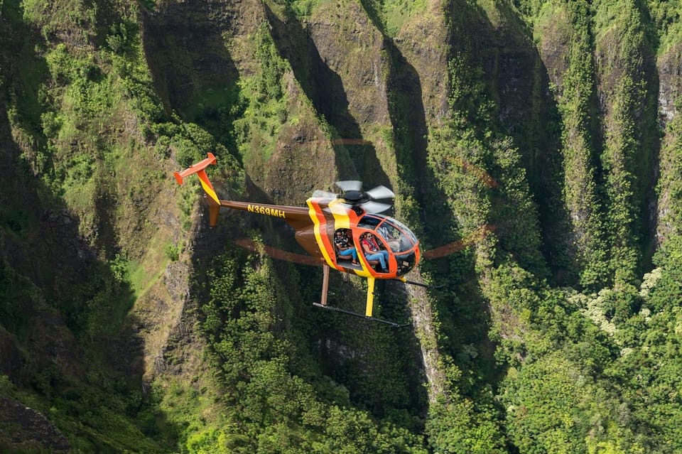 Oahu: Magnum PI Doors-Off Helicopter Tour - Booking and Cancellation