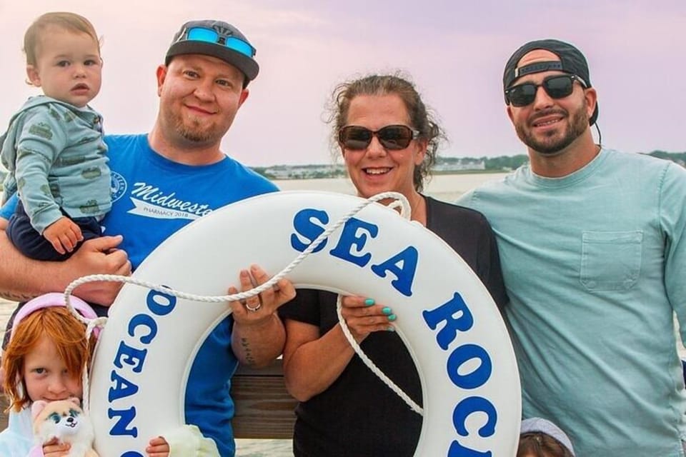 Ocean City: 4th of July Fireworks Cruise on the Sea Rocket - Recommended Attire