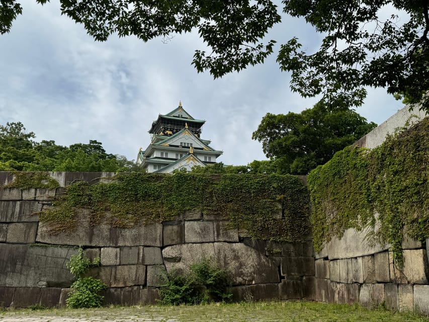 Osaka: 1.5 Hours Osaka Castle Tower Guided Tour - Best Times to Visit