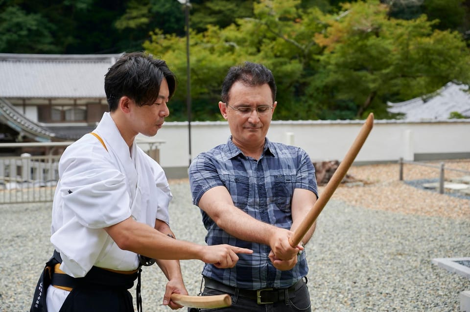 Osaka: Swordsmanship Guided Tour - Trained by a Grandmaster - Training With a Grandmaster