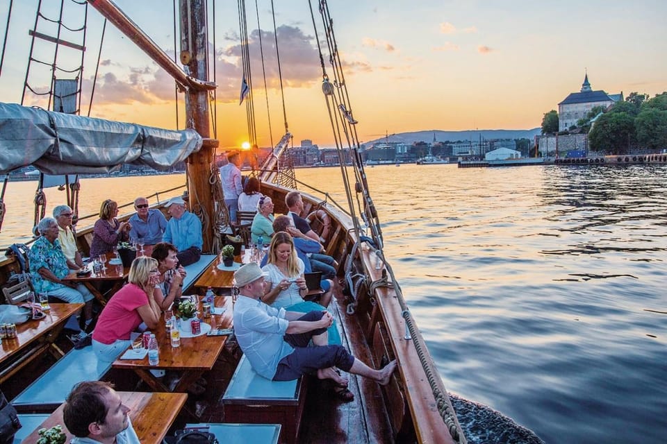 Oslo: Fjord Mini Cruise by Wooden Sailing Ship - Scenic Highlights of the Fjord