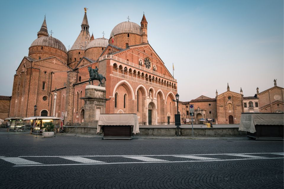 Padua: First Discovery Walk and Reading Walking Tour - Booking and Cancellation Policy