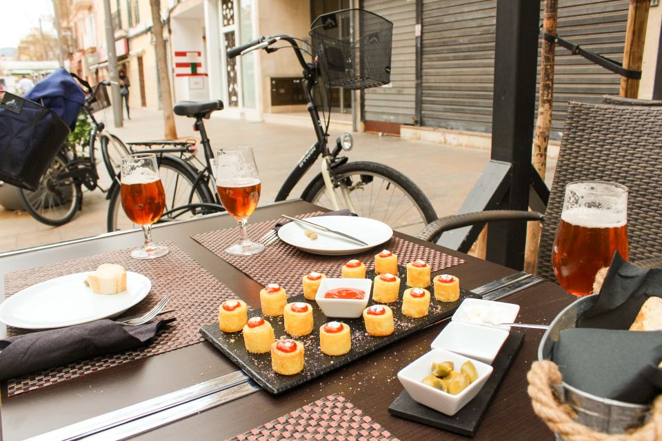 Palma De Mallorca Old Town Guided Bike Tour and Tapas - Guide Praise