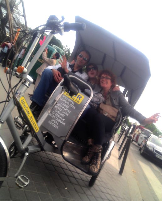 Paris: 1, 2, or 3-Hour Major Monuments Tour by Tuk Tuk - Language Options and Meeting Point