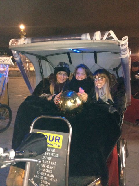 Paris by Night - Tuktuk Ride - Accessibility Features