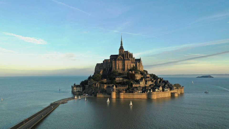 PARIS: Mont Saint Michel Private Transfer Van - Booking Process