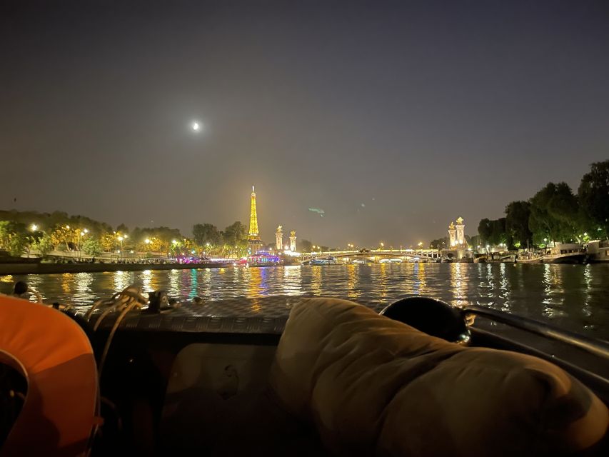 Paris: Seine River Private Cruise - Important Information