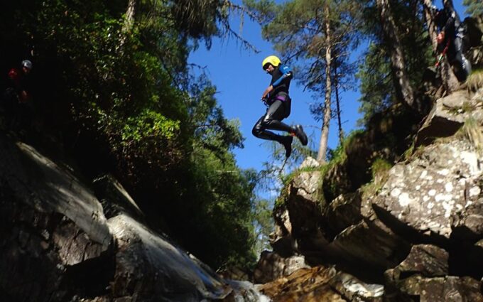 Perthshire: Discover Bruar Canyoning Experience - Booking Information and Tips