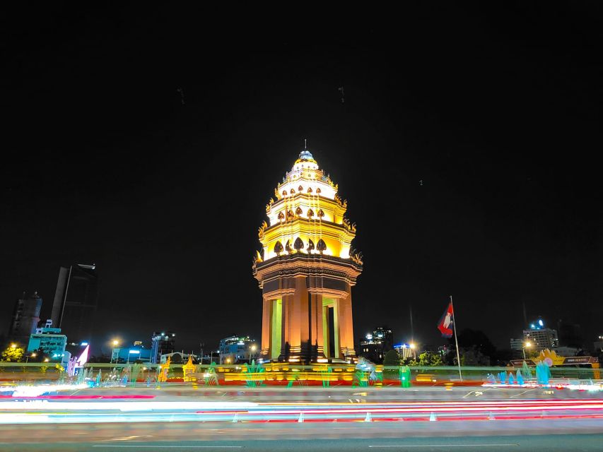 Phnom Penh City Tour by Tuk Tuk With English Speaking Guide - Tuk Tuk Experience