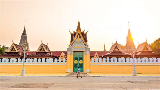 Phnom Penh City Tour & Koh Dach Silk Island Private Day Tour - Cancellation Policy