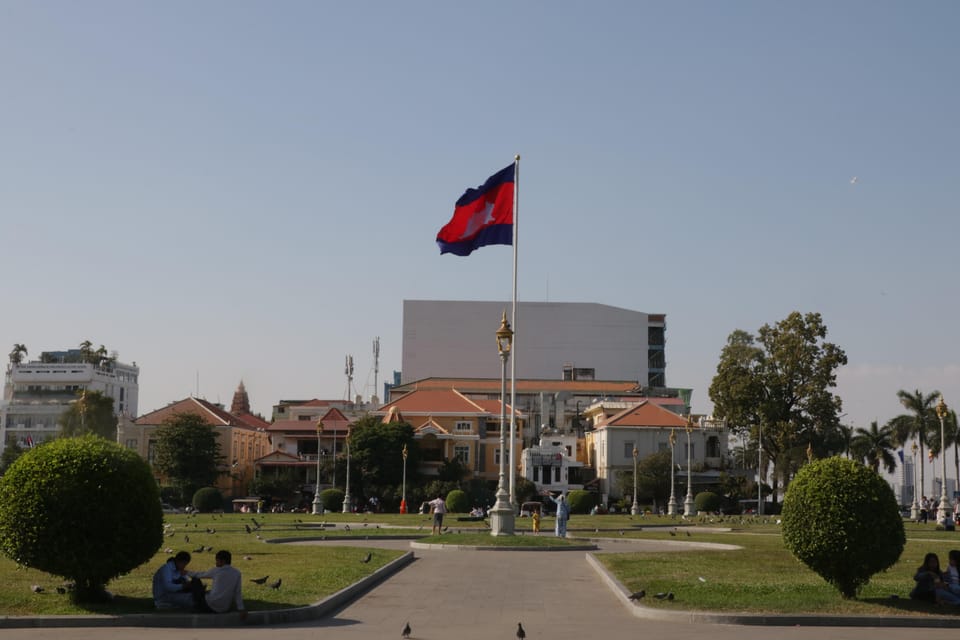 Phnom Penh Killing Field Toul Sleng Prison Tour - Frequently Asked Questions