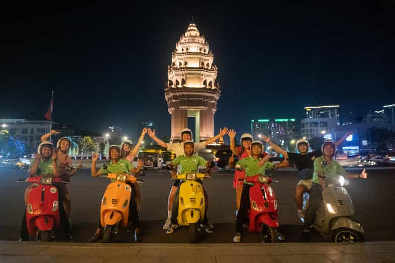 Phnom Penh Night Foodie Vespa Tour - Safety and Restrictions