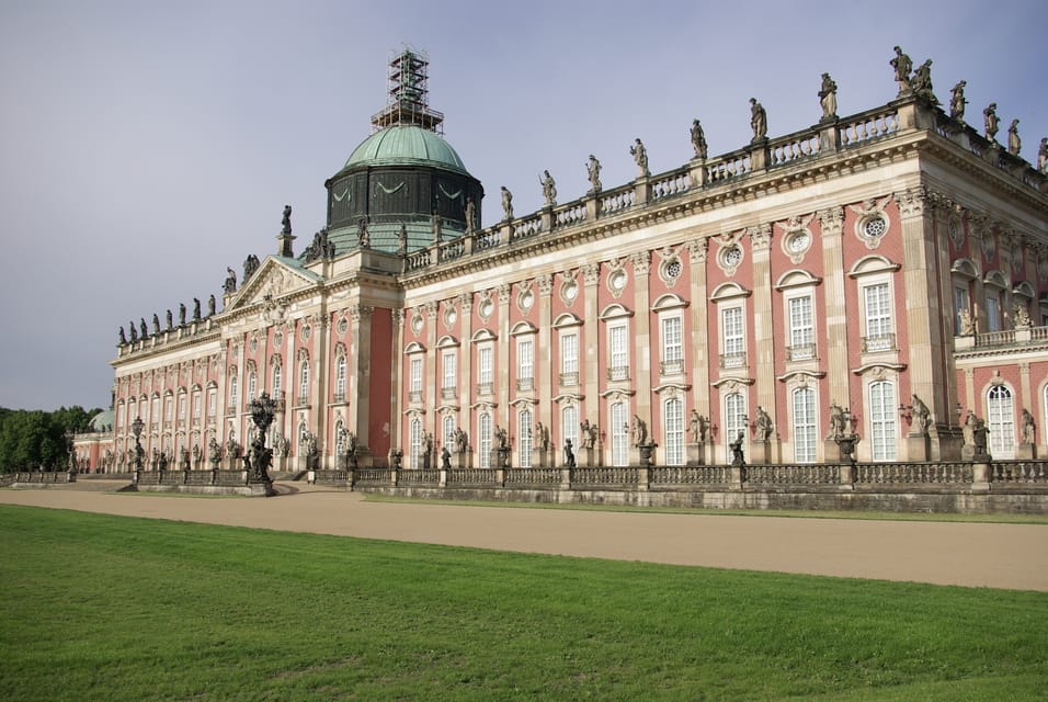 Potsdam: 5-Hour Tour of Parks & Palaces From Berlin by VW Bus - Exploring Potsdams UNESCO Sites