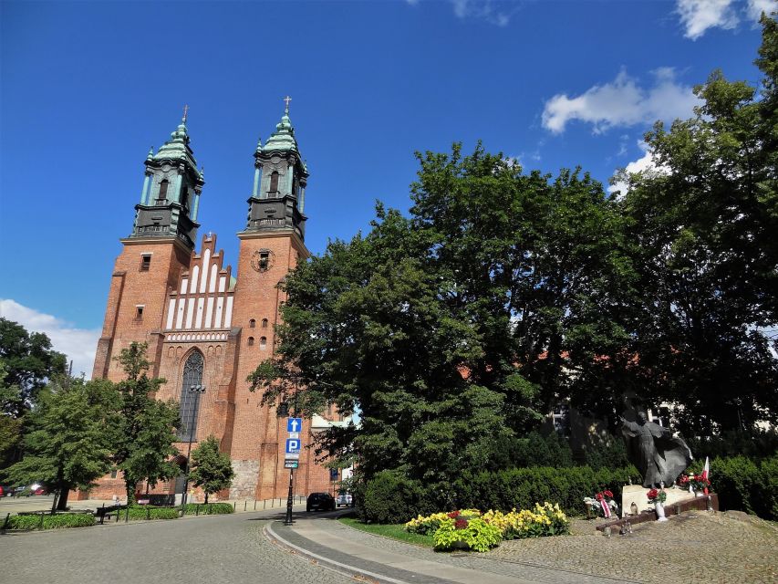 Poznan: City and Brewery Private Walking Tour With Beer - Booking Information