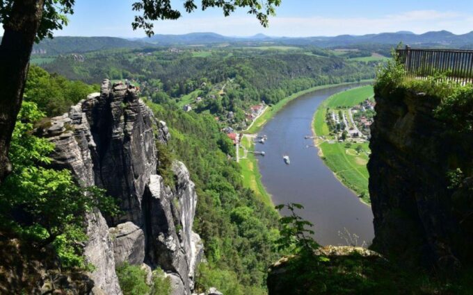 Prague - Königstein Christmas Market and Bastei Bridge Tour - Important Information