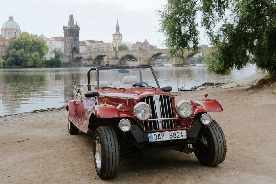 Prague: Private Vintage Car Old Town Tour - Personalized Sightseeing Experience