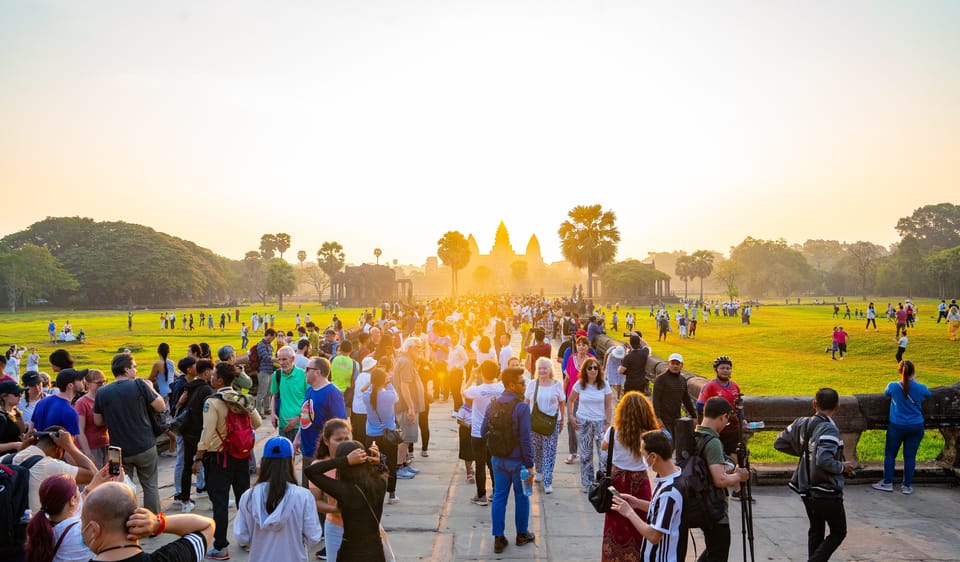 Private Angkor Wat Sunrise Tour With Breakfast and Snack - Tips for a Memorable Experience