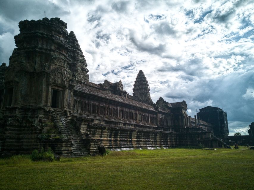 Private Angkor Wat Temple Tour - Booking Details