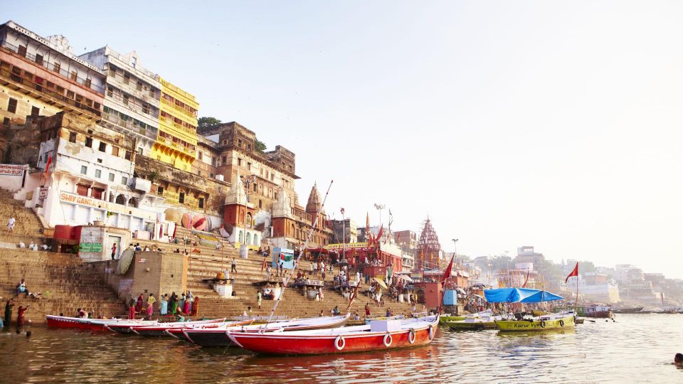 Private City Highlights Day Tour & Ganges Aarti - Accessibility Considerations