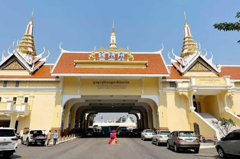 Private Transfer Siem Reap to Poipet Thailand Border - Pickup Information