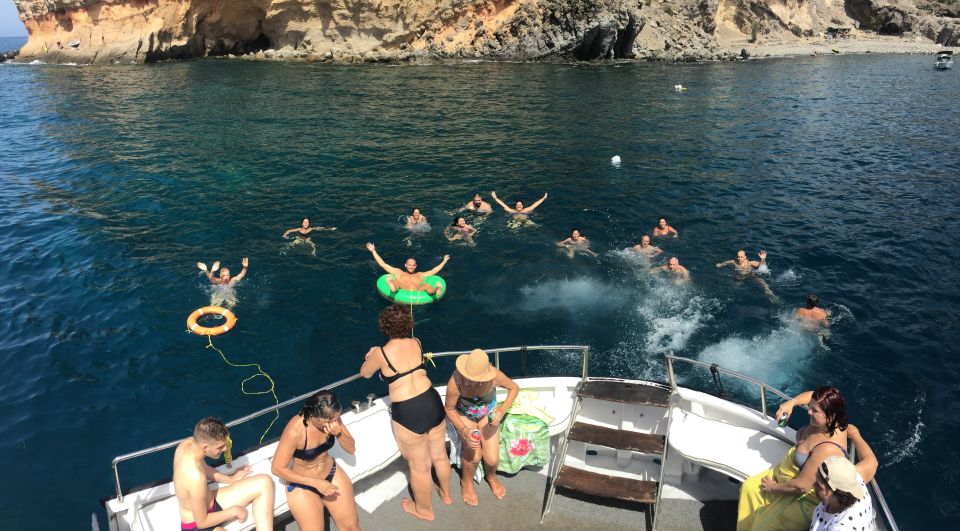 Puerto De Mogan: Boat and Snorkeling Trip - Food and Refreshments