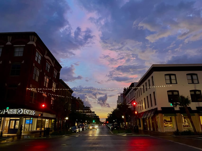 Real Savannah: Ghost and True Crime Private Walking Tour - What to Bring