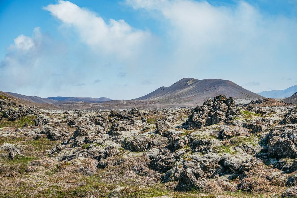 Reykjavík: Guided Afternoon Hiking Tour to New Volcano Site - Customer Ratings and Feedback