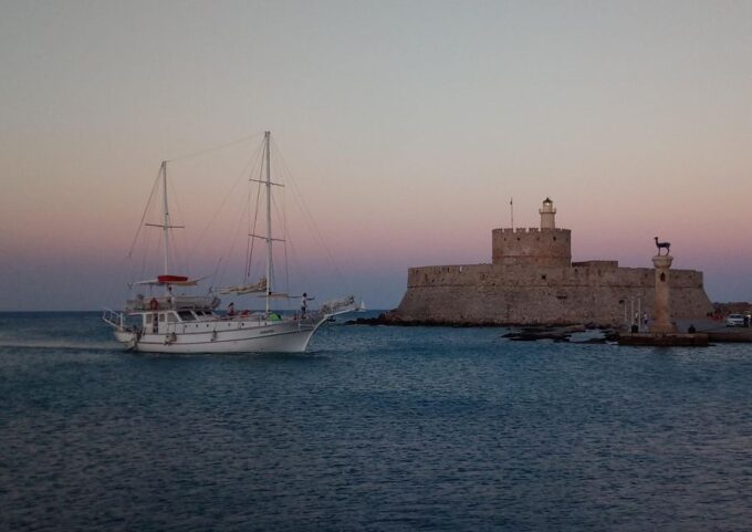 Rhodes: Sunset Cruise W/ Gourmet Buffet, Drinks & Live Music - Customer Reviews
