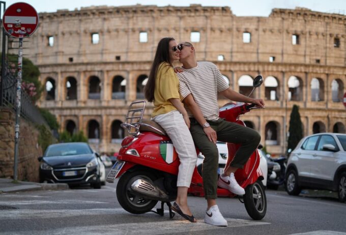 Roma - Vespa & Tiramisu Photo Tour - Exploring Rome on Vespa