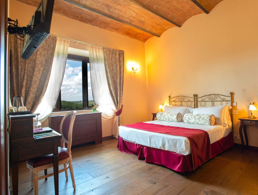 Romantic Escape in Tuscany With Overnight and Wine Tasting - Customer Reviews