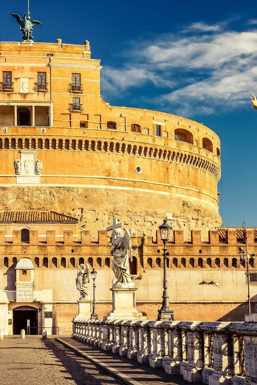 Rome: Castel SantAngelo Reserved Entry - Arriving at the Meeting Point