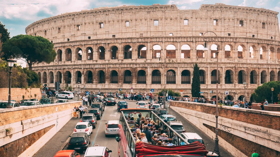 Rome: Hop-on Hop-off Bus Tour and Colosseum Experience - Tips for an Enjoyable Experience