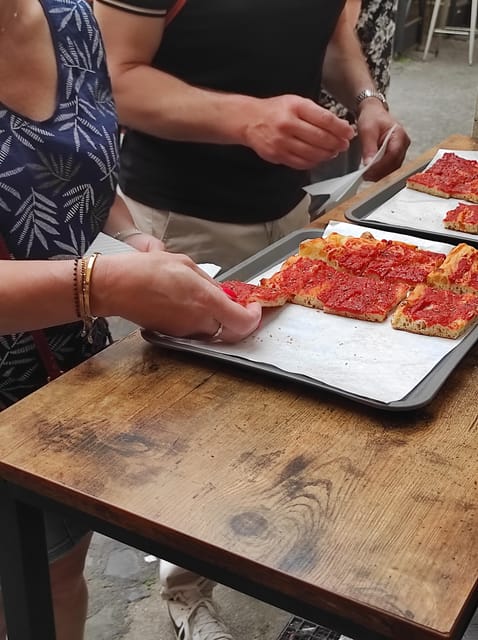 Rome: Pizza Tasting and Best Gelato Food and Colosseum Tour - Includes