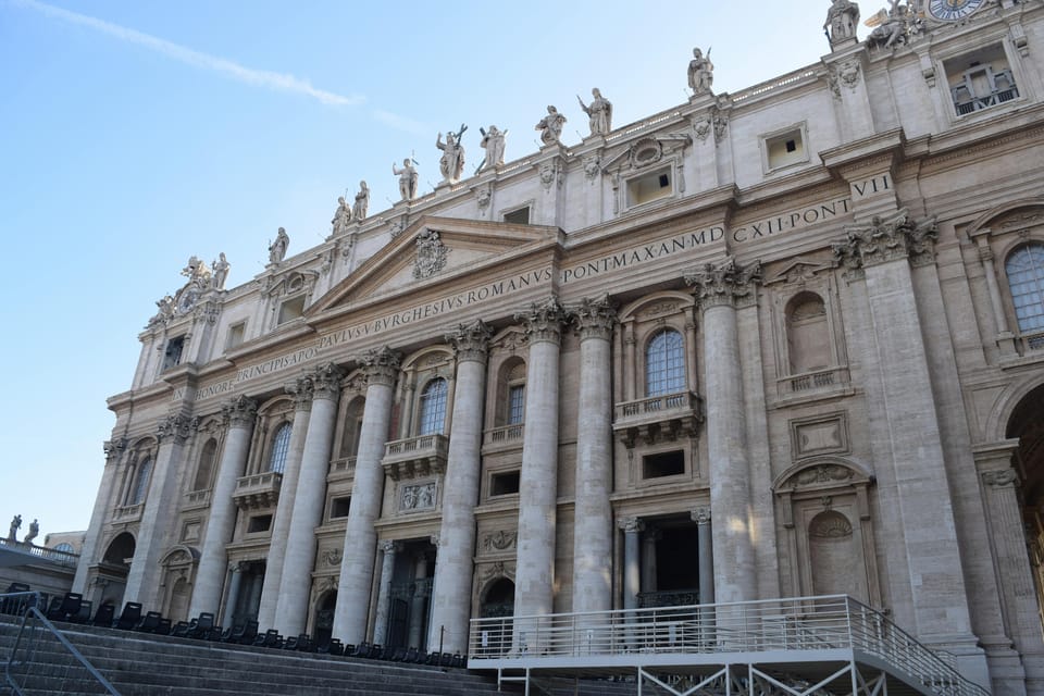 Rome: St. Peters Basilica Tour With Vatican Grottoes - St. Peters Basilica