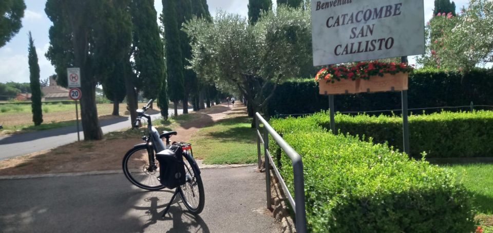 Rome: Tour in Top E-Bike Appia Antica Catacombe Acquedotti - Tips for a Great Experience