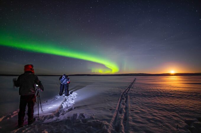 Rovaniemi: Discover the Northern Lights Photography Tour - Photography Tips for Beginners