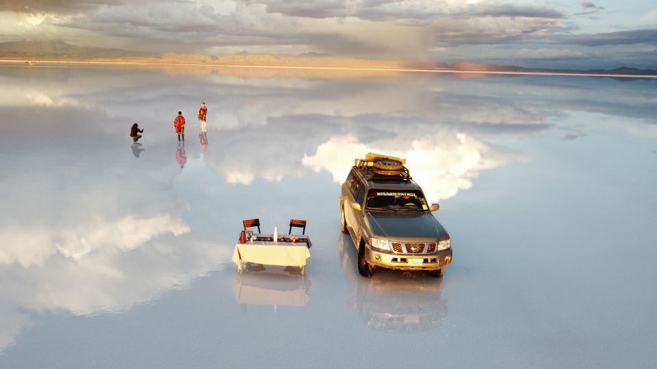 Salar De Uyuni Private Day Trip - Booking and Payment Options